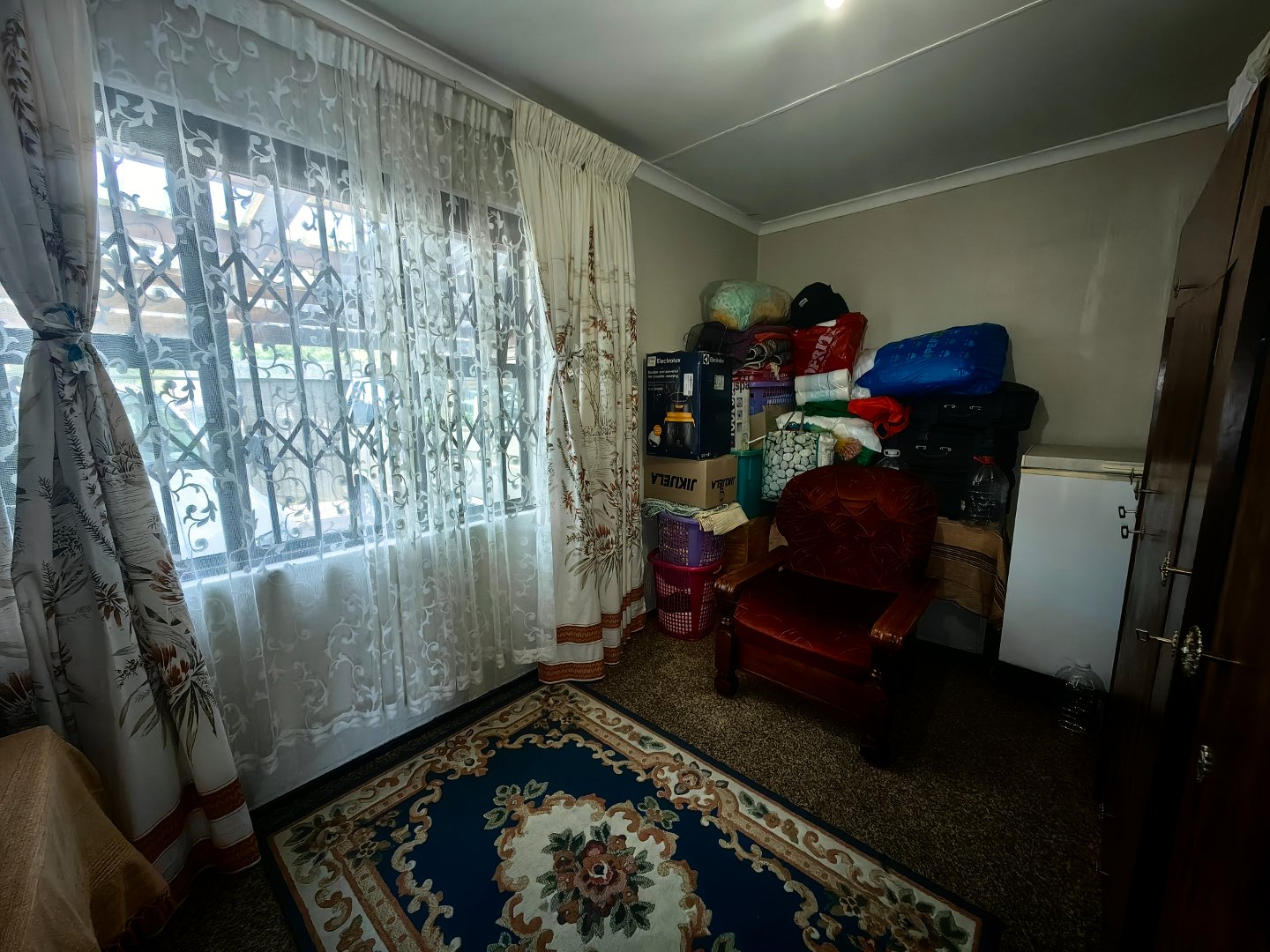 3 Bedroom Property for Sale in Lentegeur Western Cape